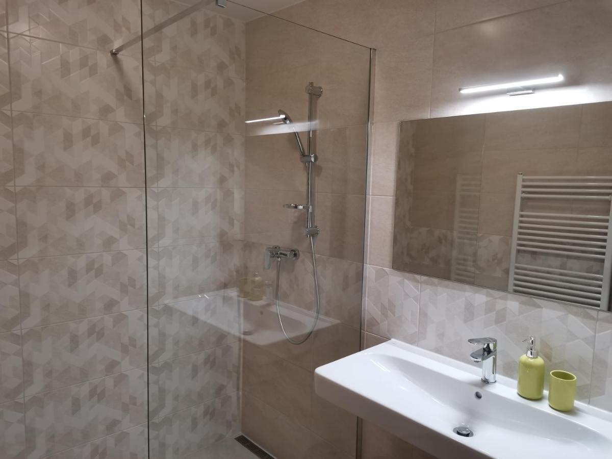 A1 Start Hotel Vysoke Tatry Ngoại thất bức ảnh
